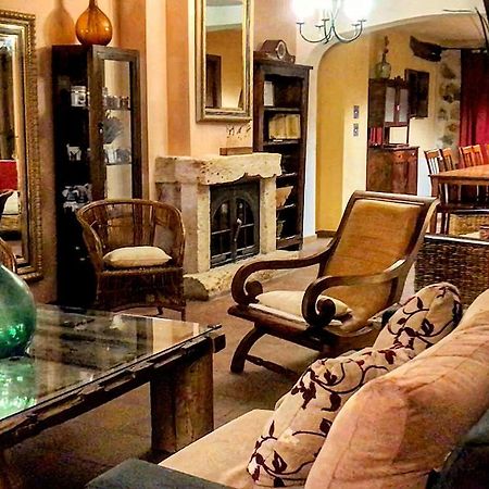 Гостьовий будинок La Noguera De Socasa Romancos Екстер'єр фото