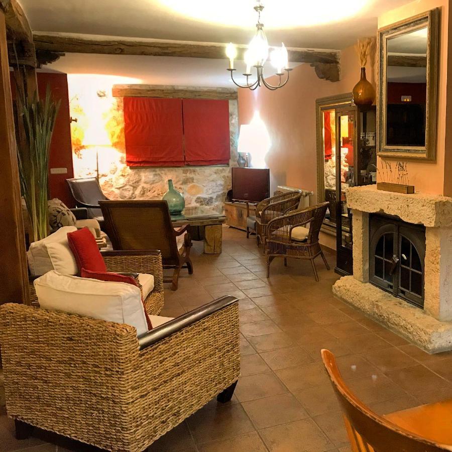 Гостьовий будинок La Noguera De Socasa Romancos Екстер'єр фото
