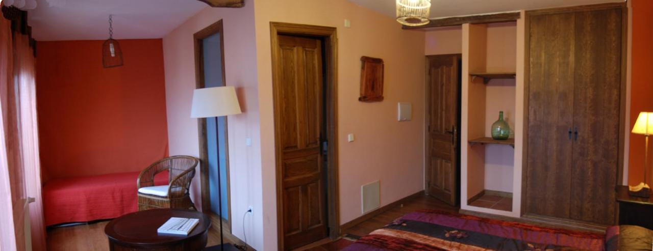 Гостьовий будинок La Noguera De Socasa Romancos Екстер'єр фото